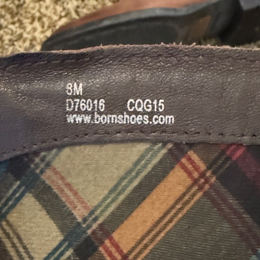 Born Chestnut boots - Picture 4 of 4